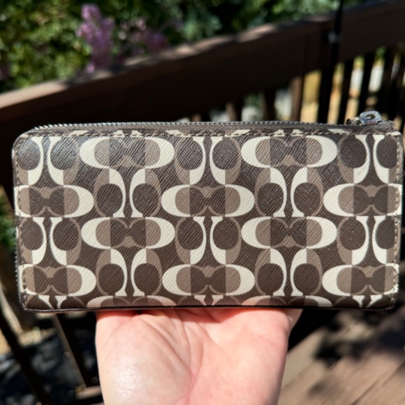 Coach Peyton Dream C Slim Zip Wallet F50150 - Picture 2 of 7